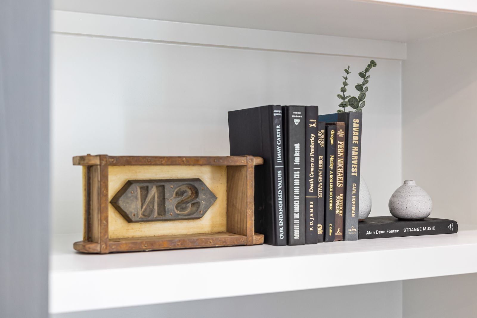 IKEA Kallax shelf 4x4, white, photo 1 of 1